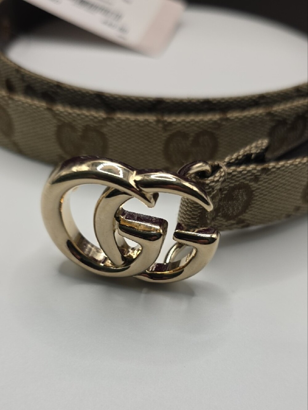 Gucci Beige Monogram GG Canvas Belt with Gold Double G Buckle - Picture 3 of 7